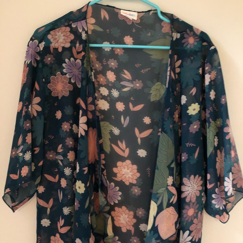 5/$20 M Lularoe Shirley
